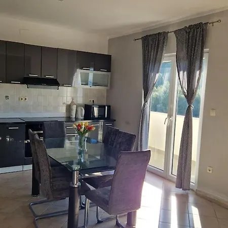 Apartment Valentina *